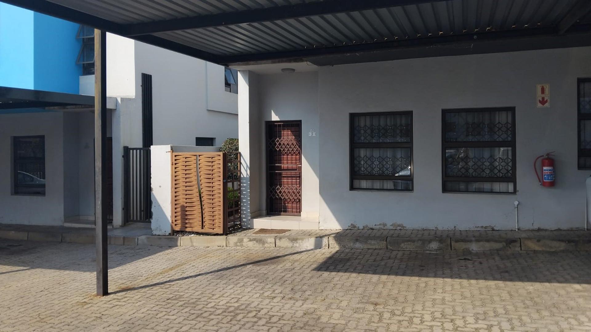 Front View of property in Cashan