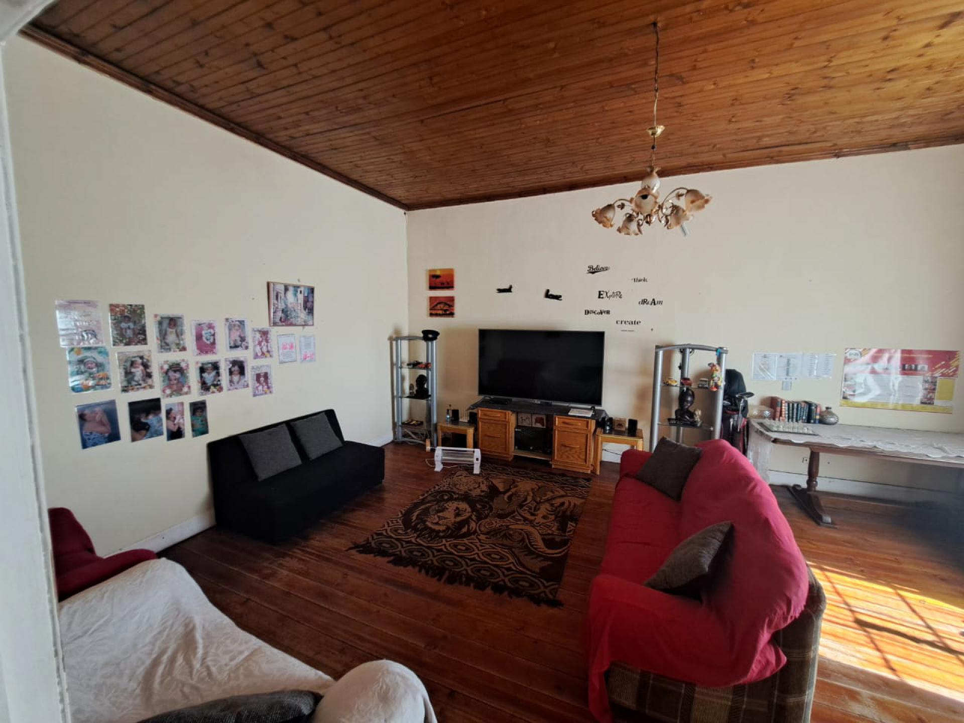  of property in Hofmeyr