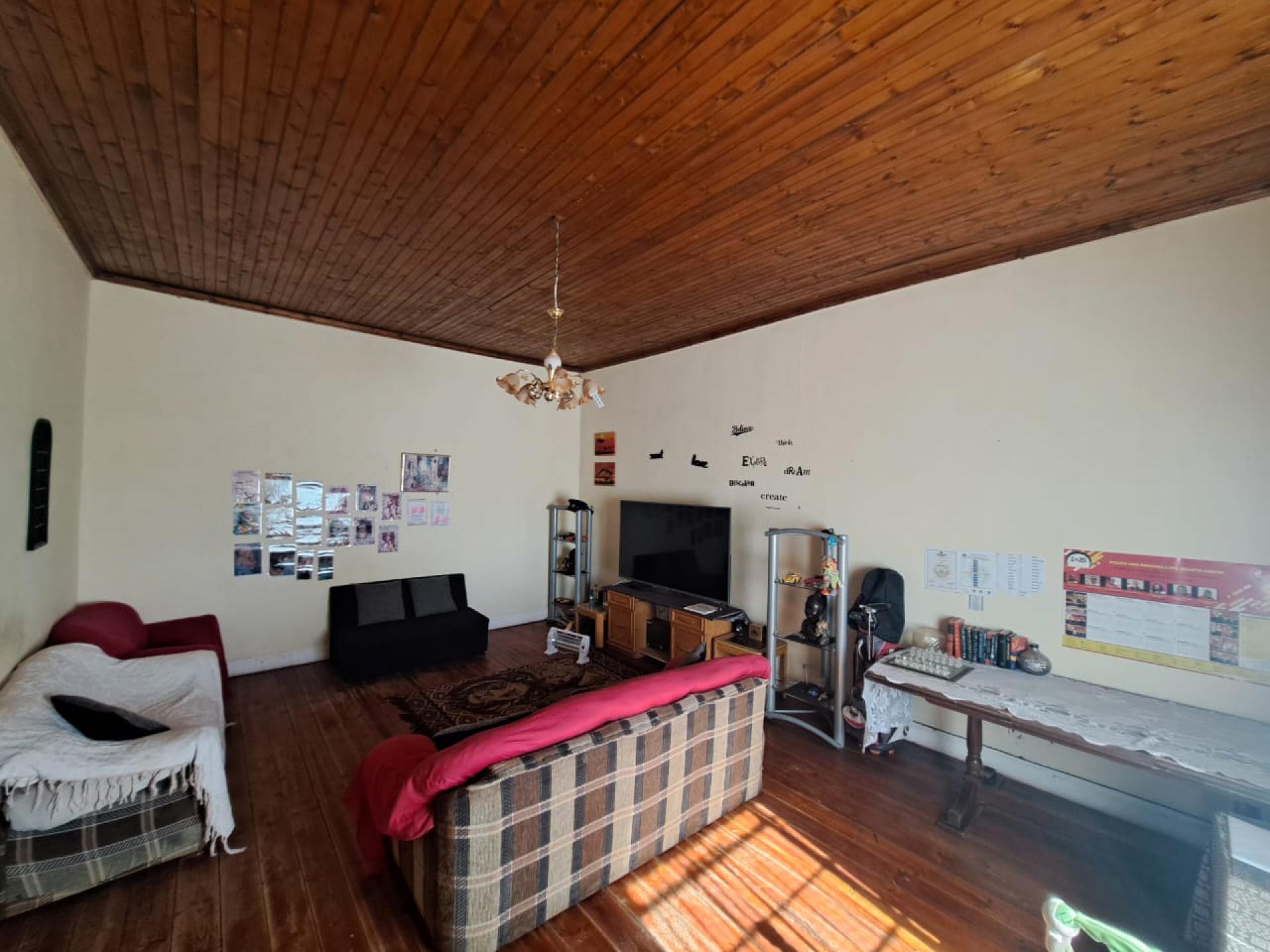  of property in Hofmeyr