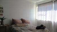 Main Bedroom - 19 square meters of property in Corlett Gardens