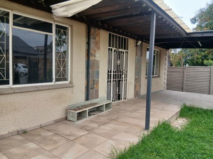 3 Bedroom House for Sale For Sale in Florentia - MR717270
