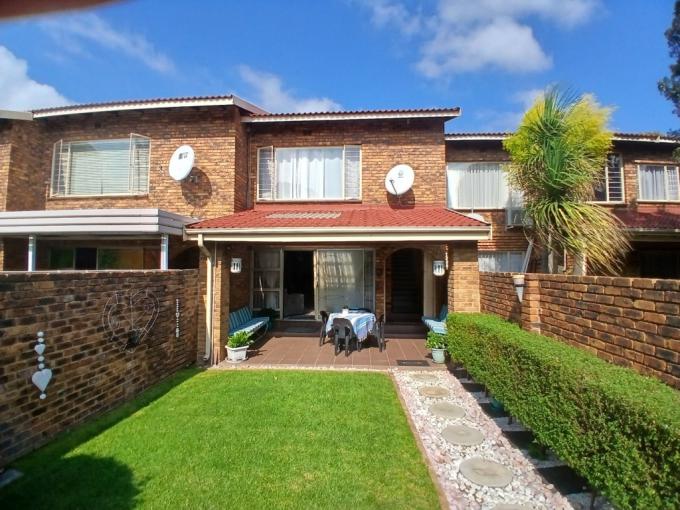 2 Bedroom Simplex for Sale For Sale in Brackenhurst - MR717288