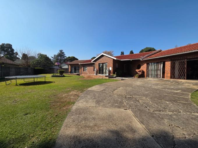 4 Bedroom House for Sale For Sale in Albertsdal - MR717296