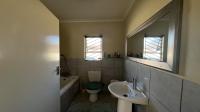 Bathroom 1 of property in Kirkney