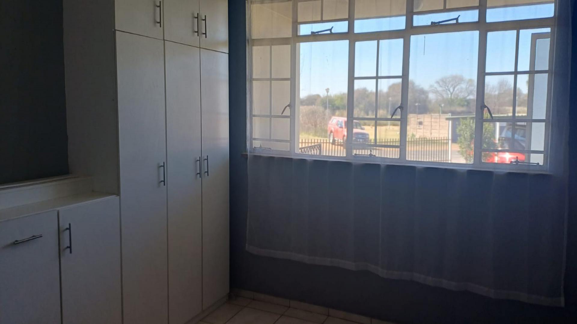Bed Room 1 of property in Impala Park