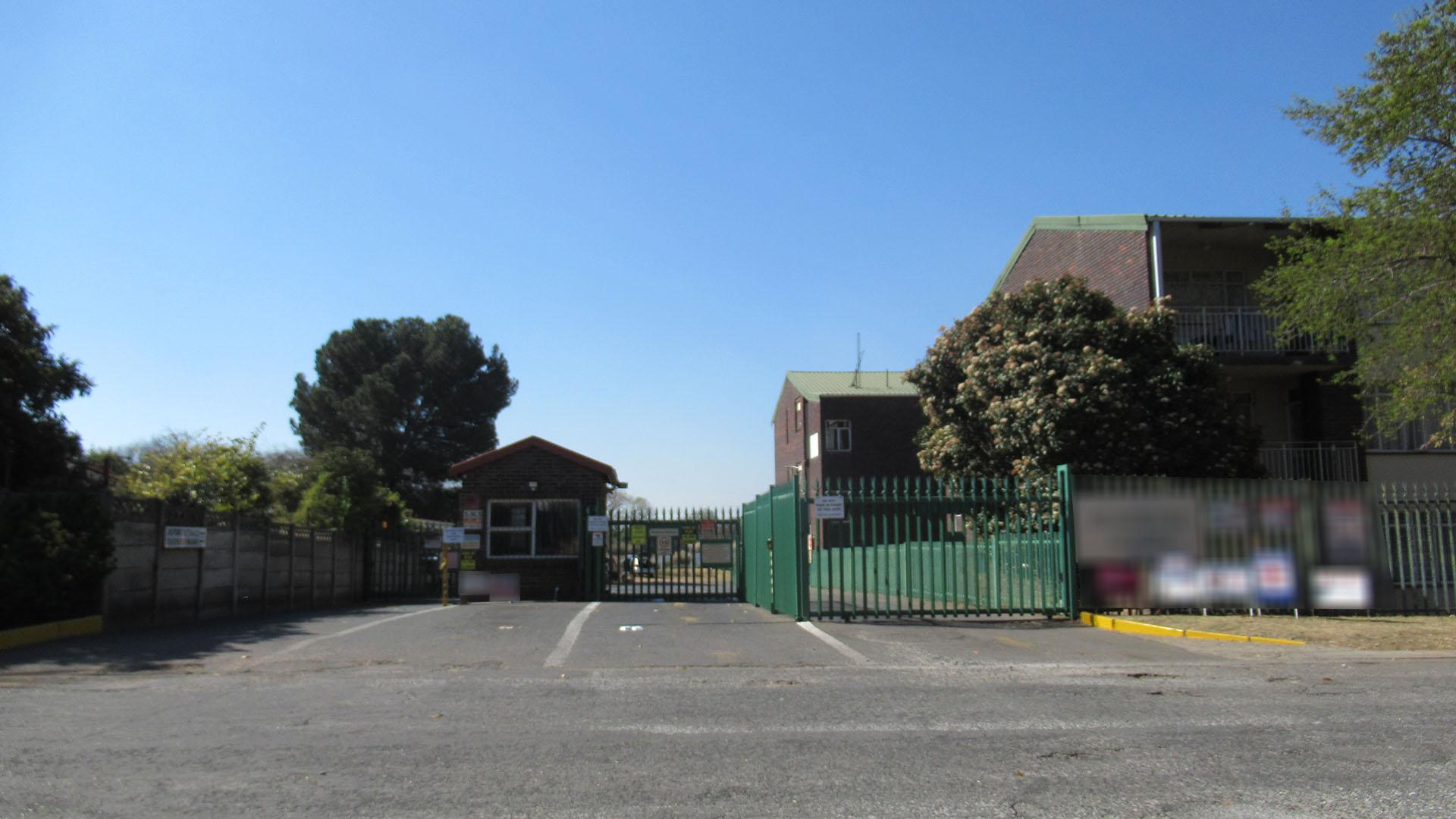 Front View of property in Impala Park