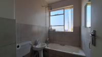 Bathroom 1 - 5 square meters of property in Gresswold