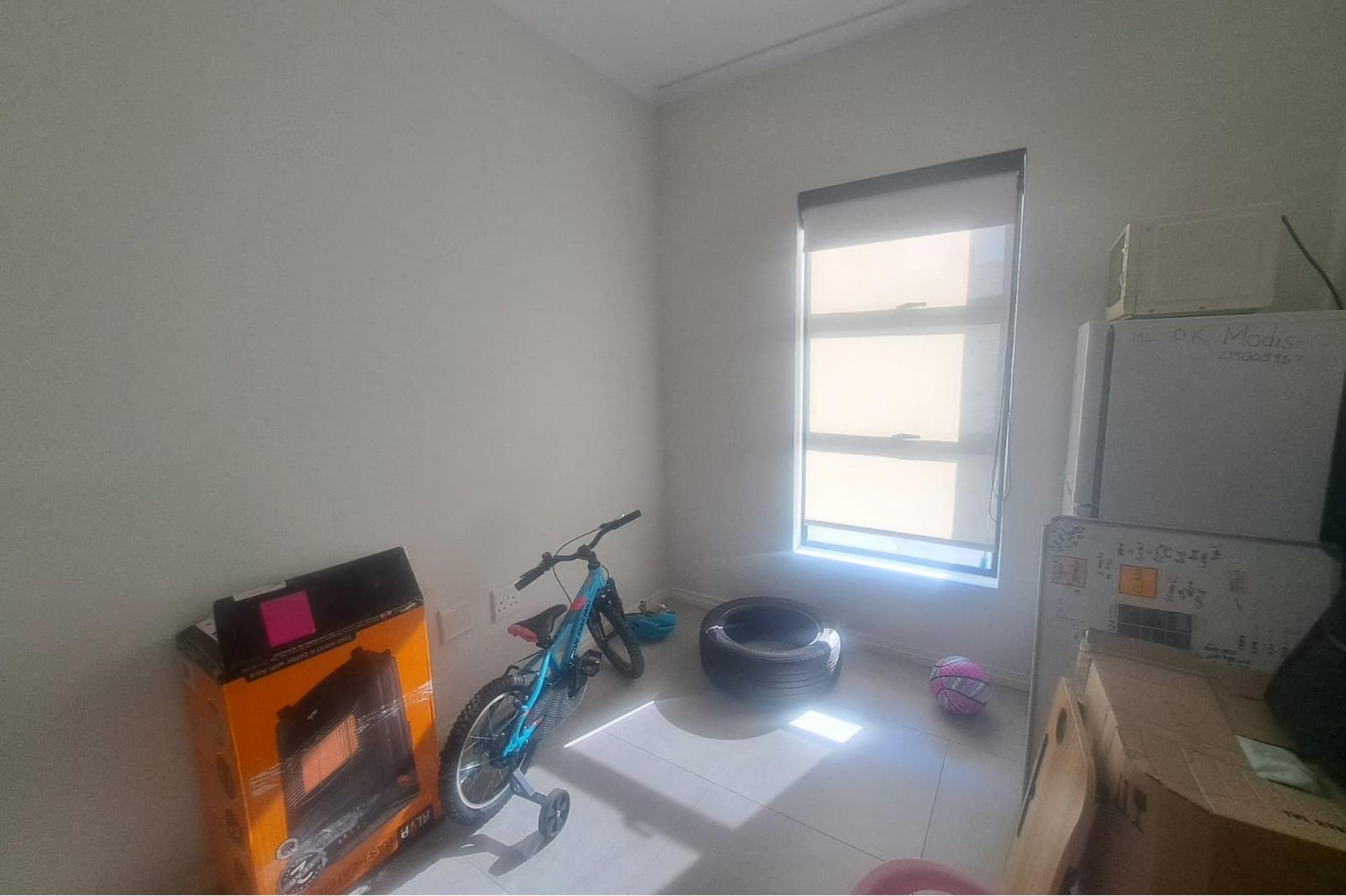  of property in Carlswald