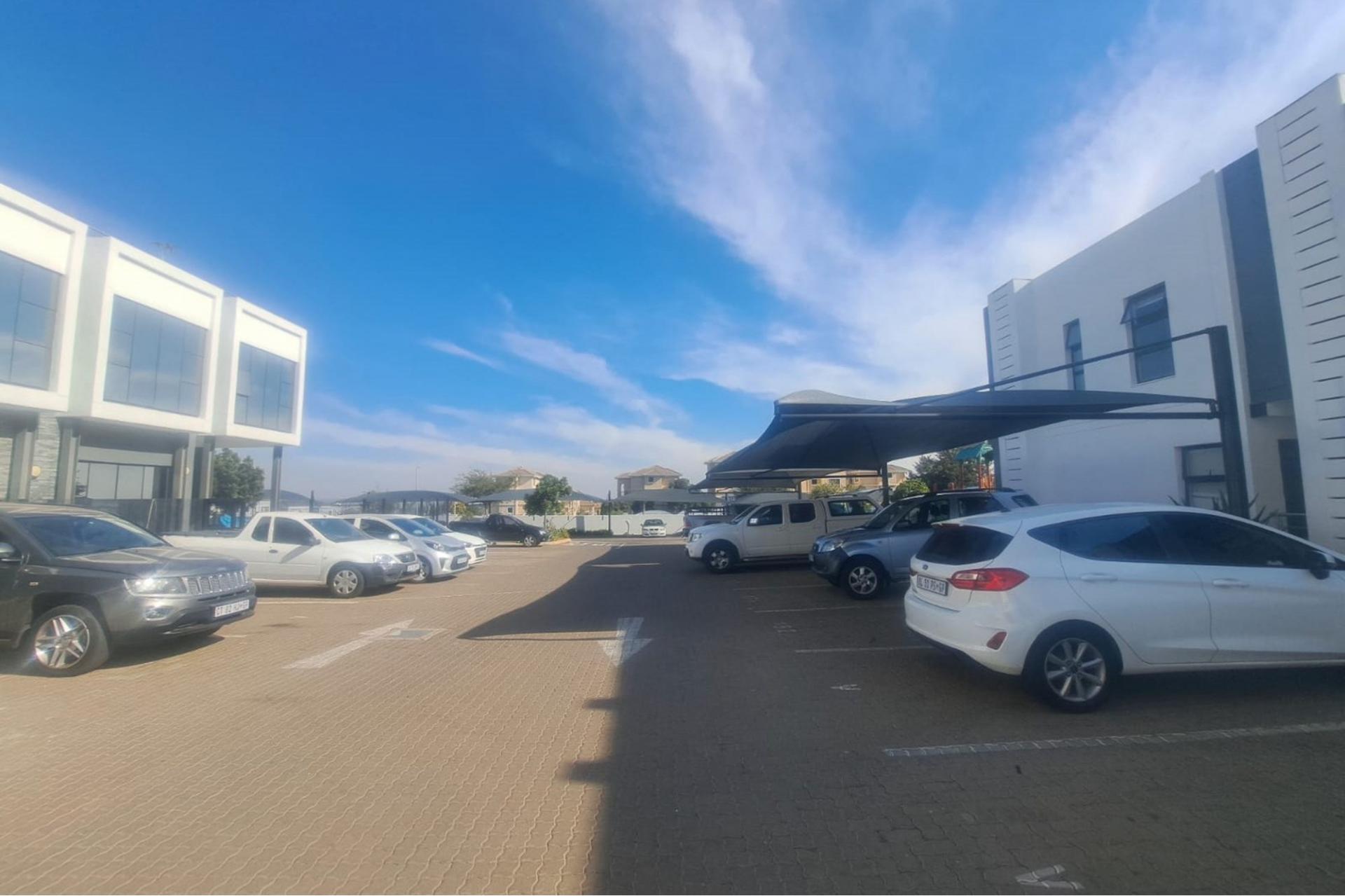  of property in Carlswald