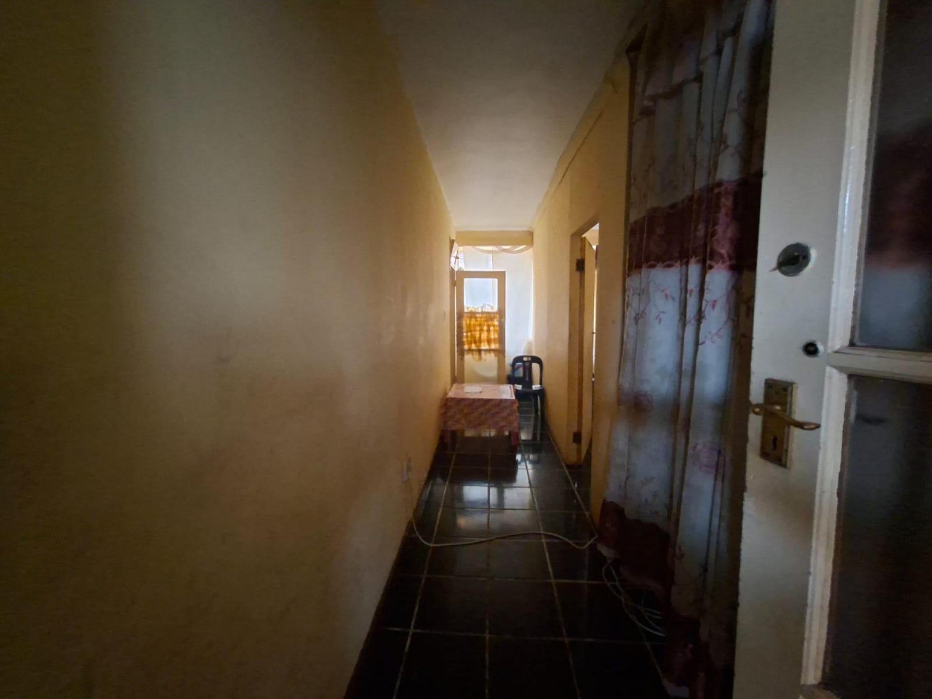  of property in Sunnyside