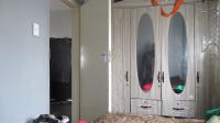 Bed Room 2 - 10 square meters of property in Savanna City