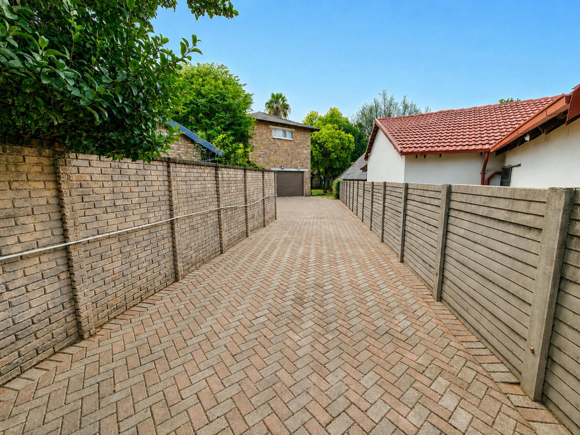  of property in Doornpoort