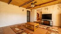 Lounges - 52 square meters of property in De Duin