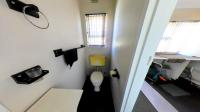 Bathroom 3+ - 11 square meters of property in De Duin