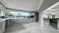 Kitchen of property in Blue Horizon Bay