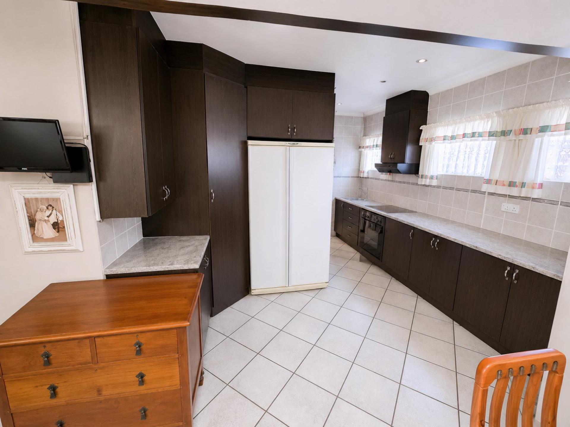  of property in Annlin