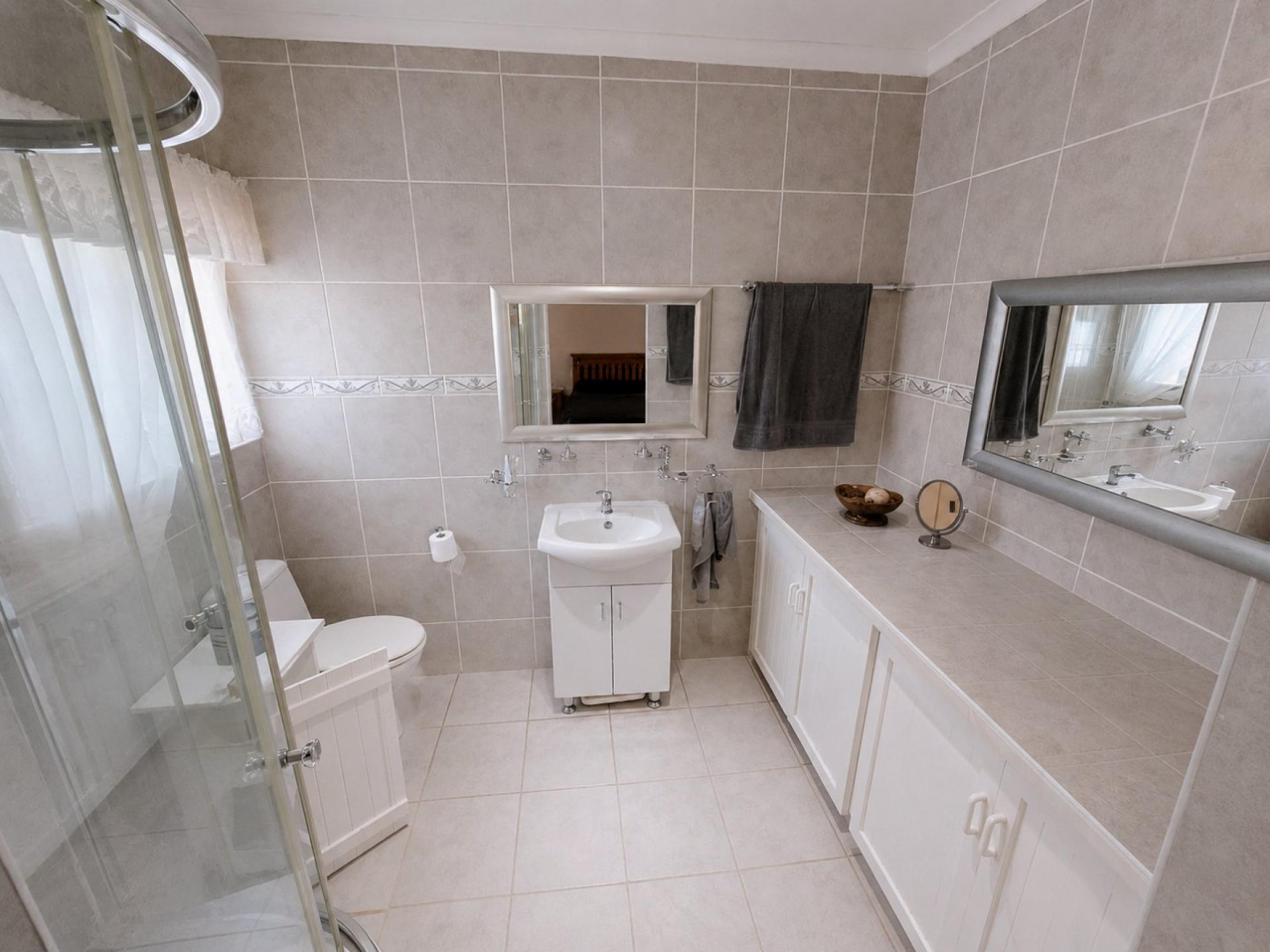  of property in Annlin