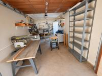  of property in Annlin