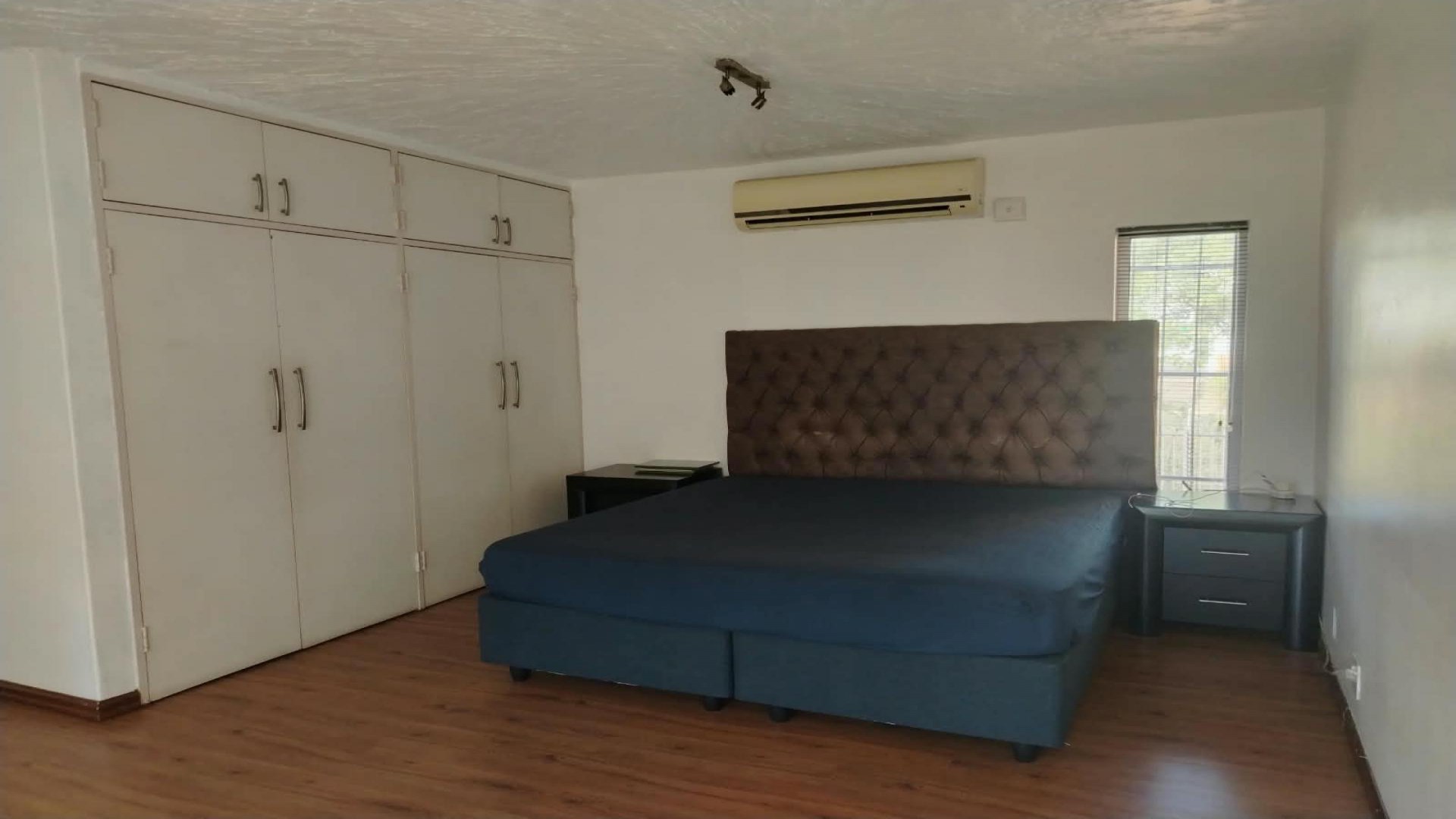 Bed Room 2 of property in Maroelana