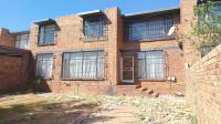 Front View of property in Maroelana