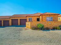  of property in Honeydew Ridge