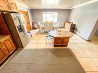  of property in Linmeyer