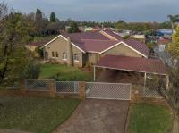 4 Bedroom 2 Bathroom House for Sale for sale in Albemarle