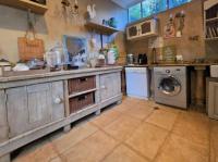  of property in Glenvista