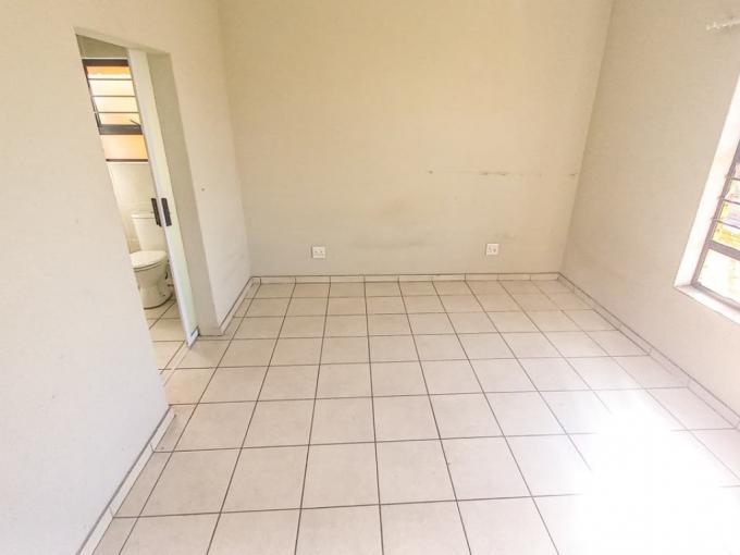 3 Bedroom Simplex for Sale For Sale in Alberton - MR717376