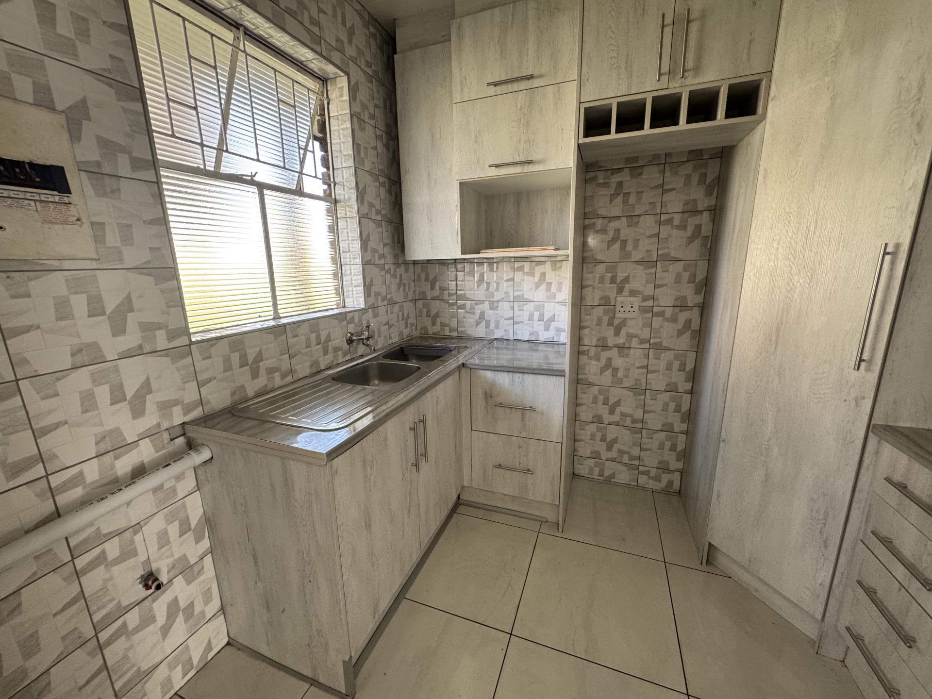  of property in Horison View