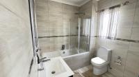 Bathroom 1 of property in Noordwyk