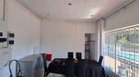 Dining Room - 17 square meters of property in Kew
