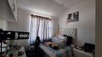 Bed Room 1 - 9 square meters of property in Kew