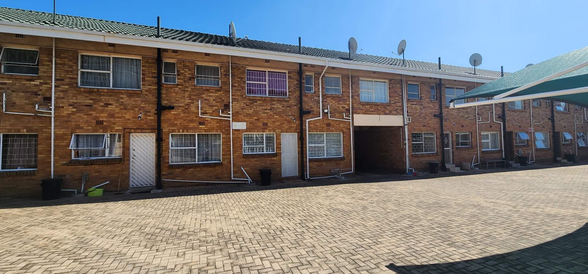  of property in Benoni