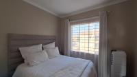 Bed Room 1 - 9 square meters of property in Noordhang