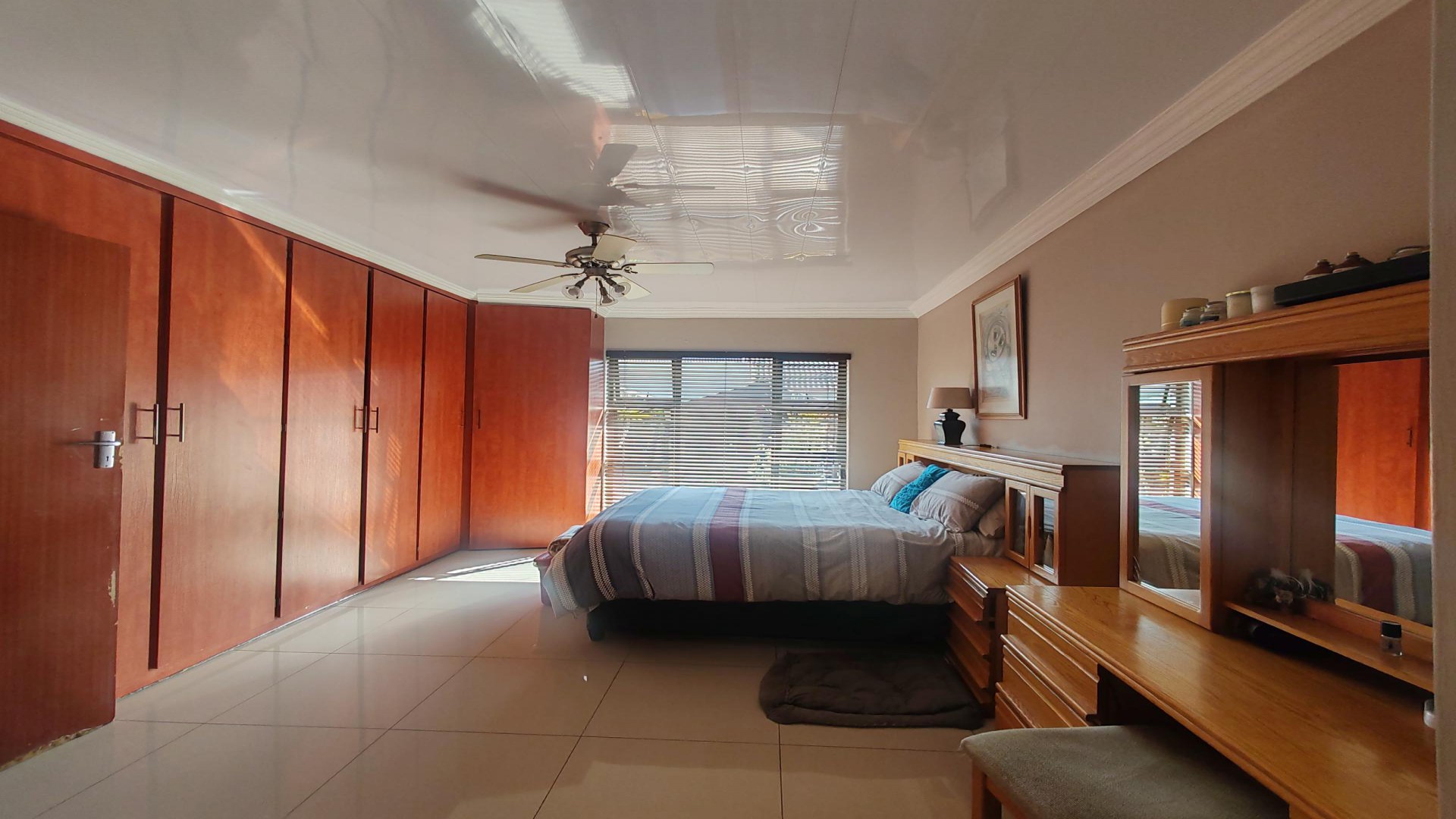 Bed Room 1 of property in Secunda