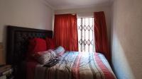 Bed Room 1 - 9 square meters of property in Mahube Valley