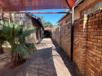  of property in Azaleapark