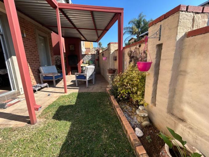 3 Bedroom Duplex for Sale For Sale in Cashan - MR717452