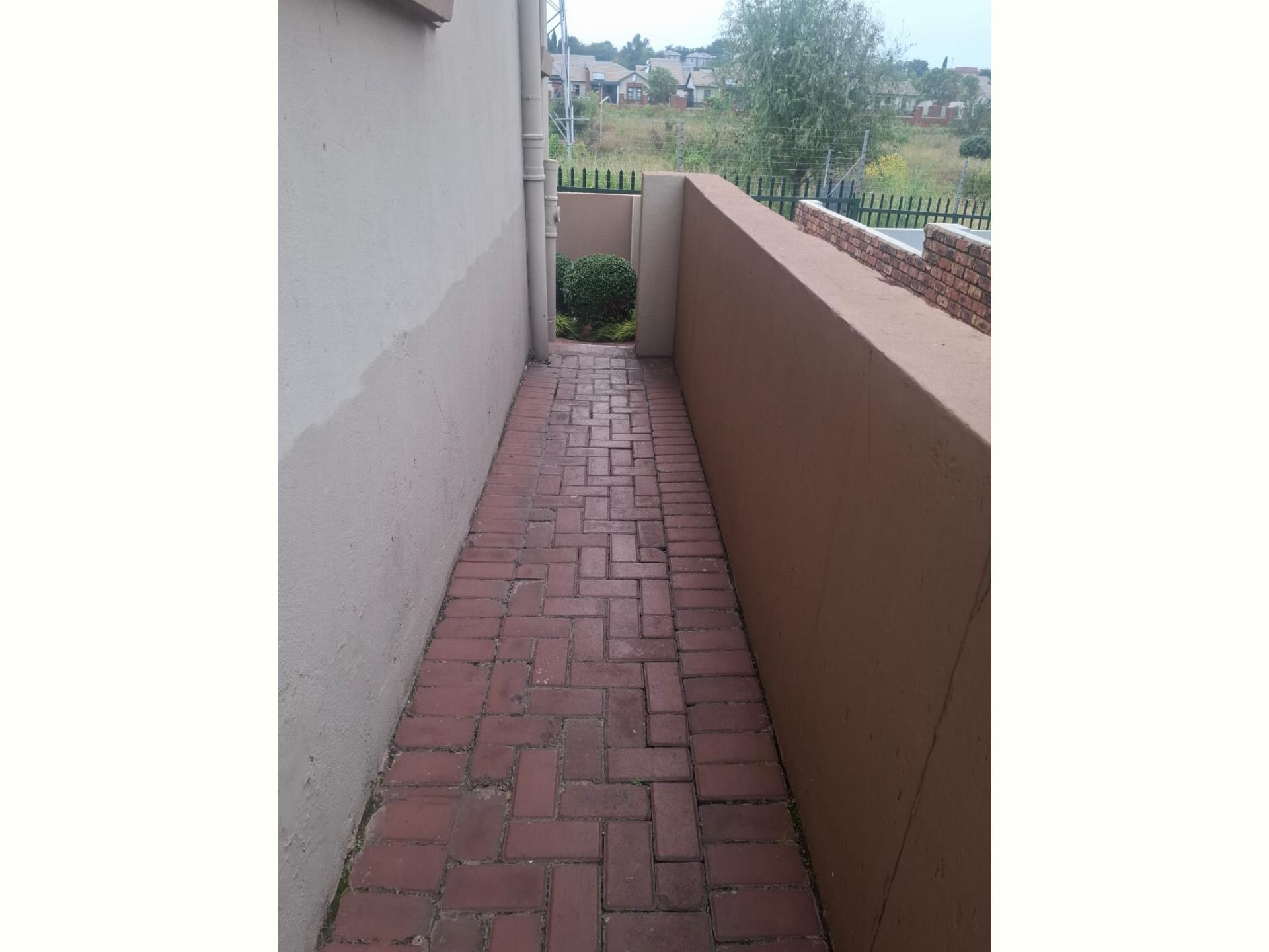  of property in Centurion Central