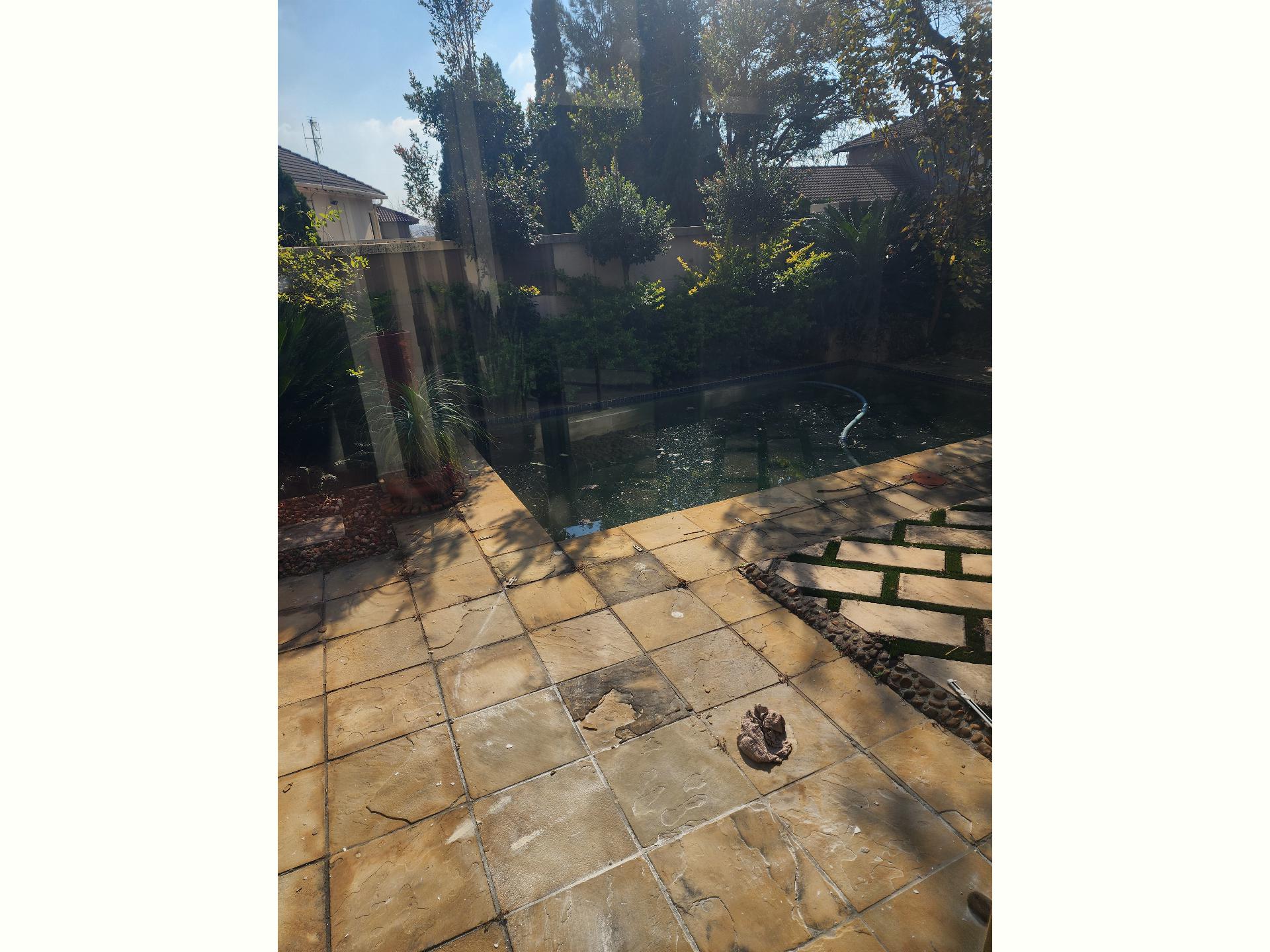  of property in Fourways Gardens