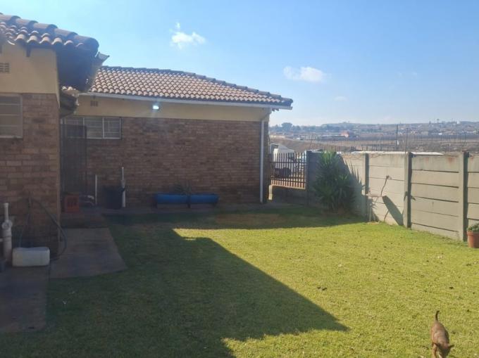 3 Bedroom Simplex to Rent in Balfour - Property to rent - MR717475