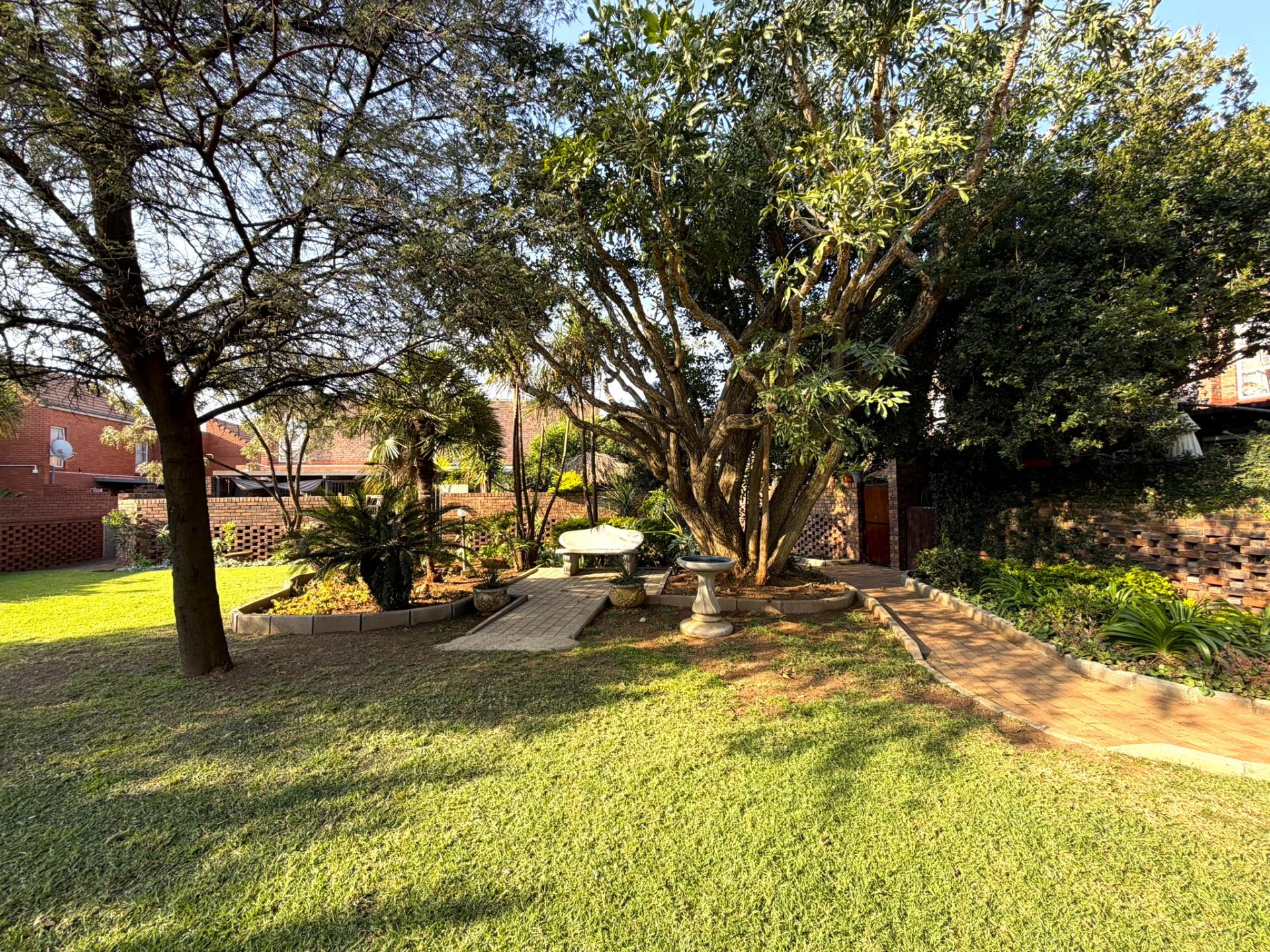  of property in Elarduspark