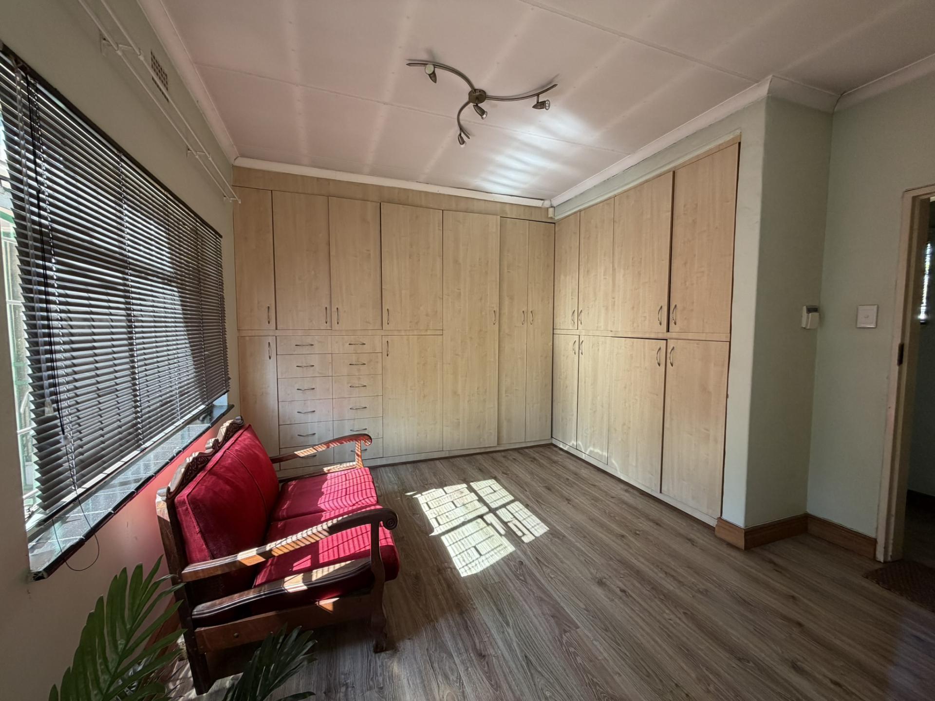  of property in Waverley