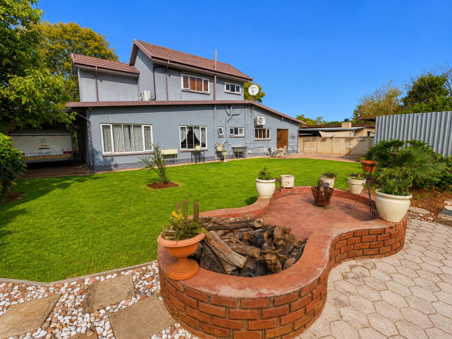  of property in Sinoville
