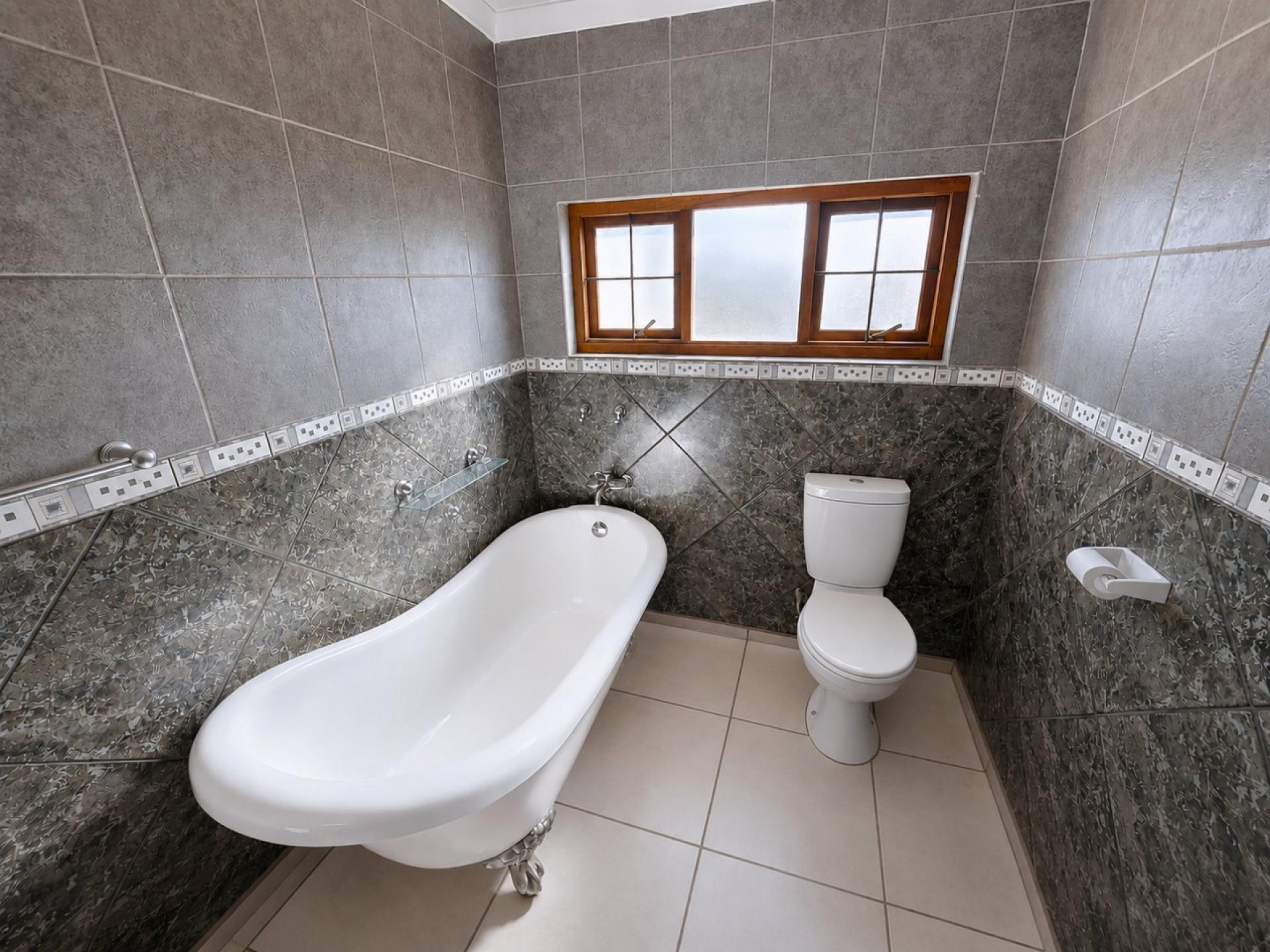 of property in Sinoville