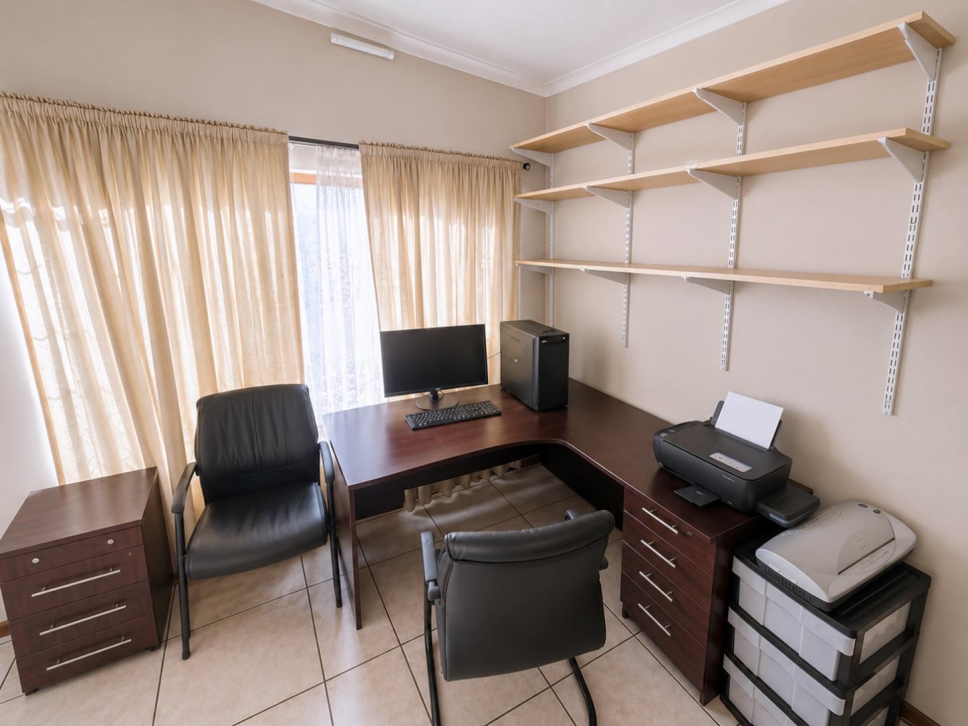  of property in Sinoville