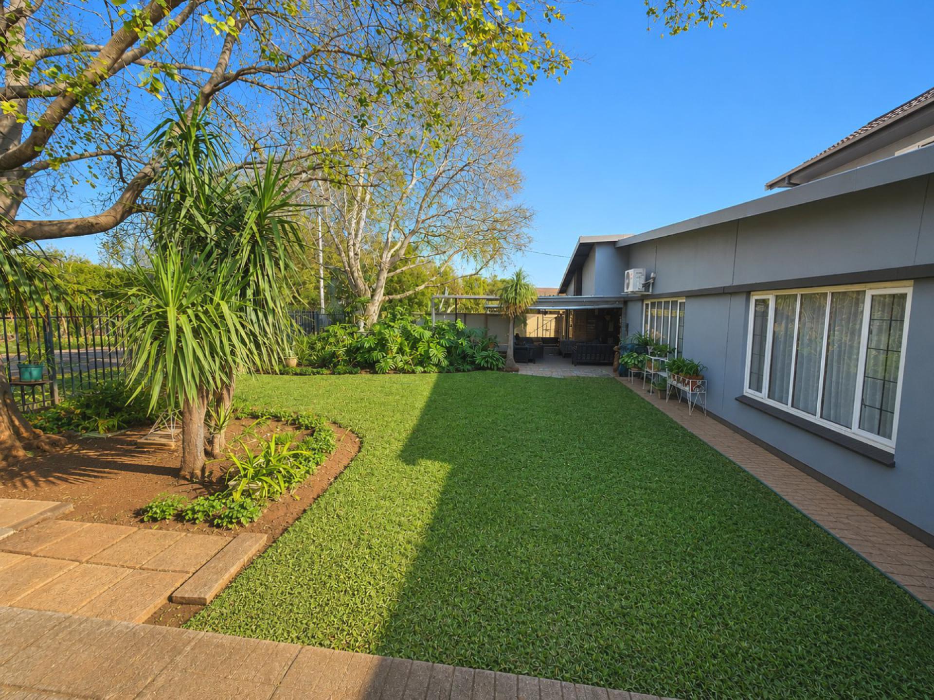  of property in Sinoville