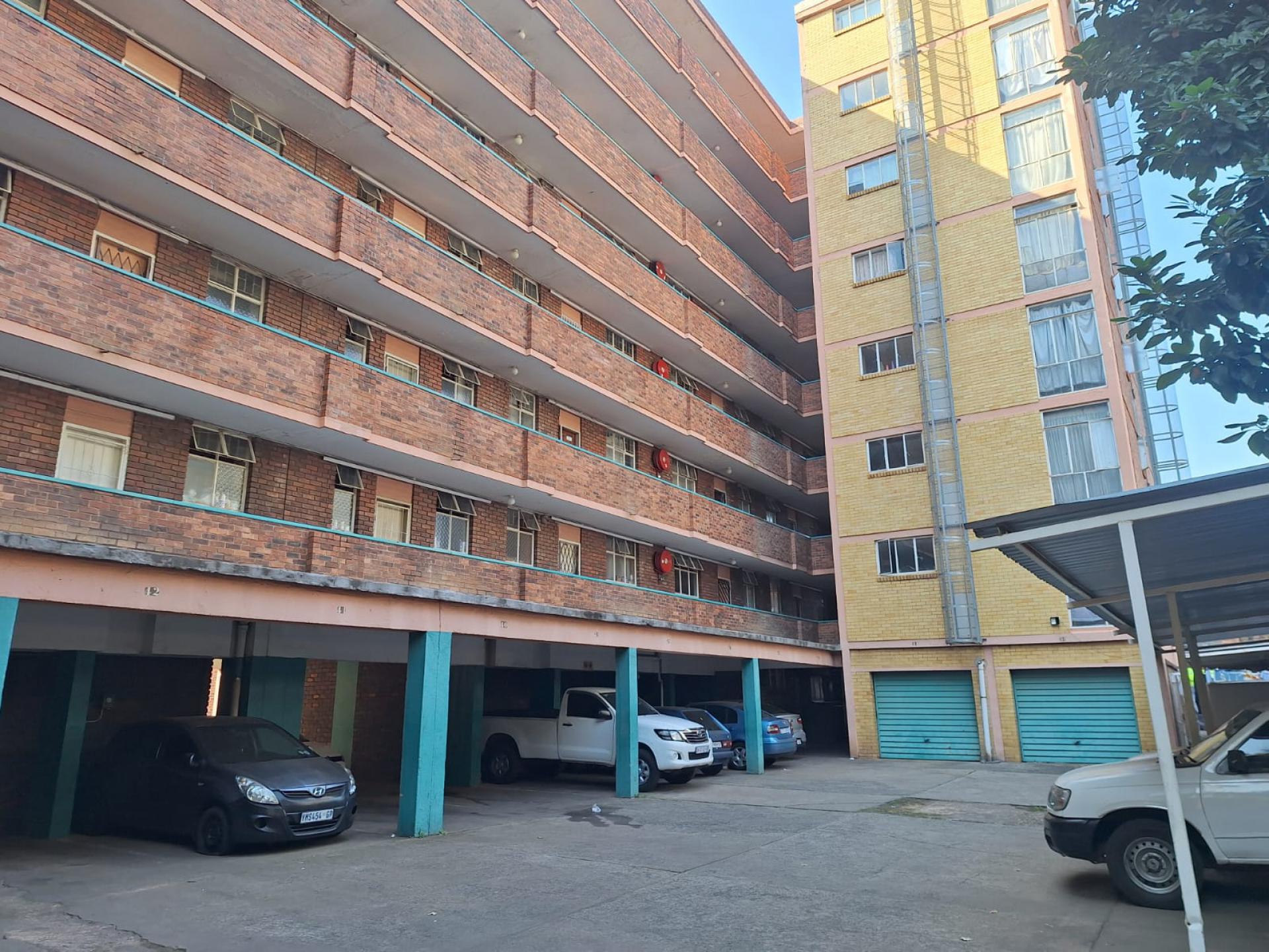  of property in Sunnyside