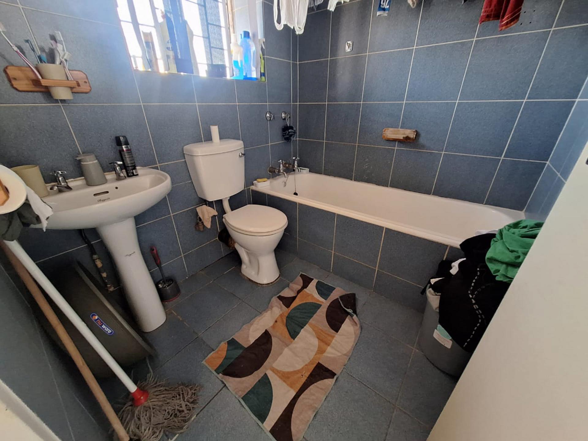  of property in Sunnyside